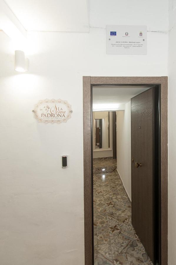 La Serva Padrona Taranto Exteriör bild