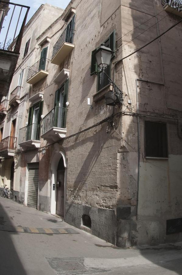 La Serva Padrona Taranto Exteriör bild
